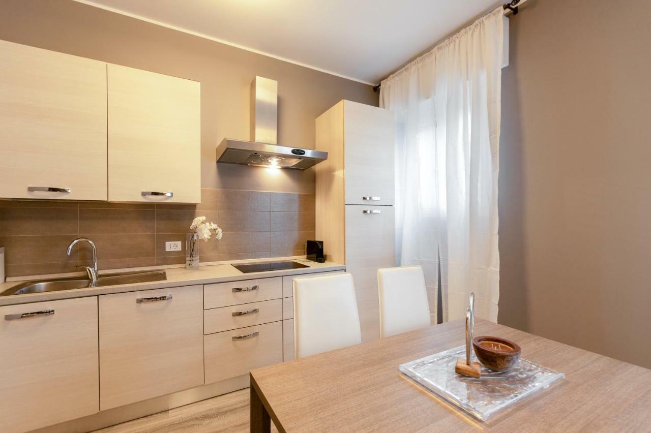 Verona Borgo Roma Apartment エクステリア 写真